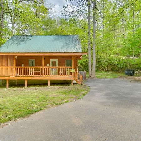Cabin With Hot Tub About 6 Mi To Downtown Gatlinburg! Ngoại thất bức ảnh