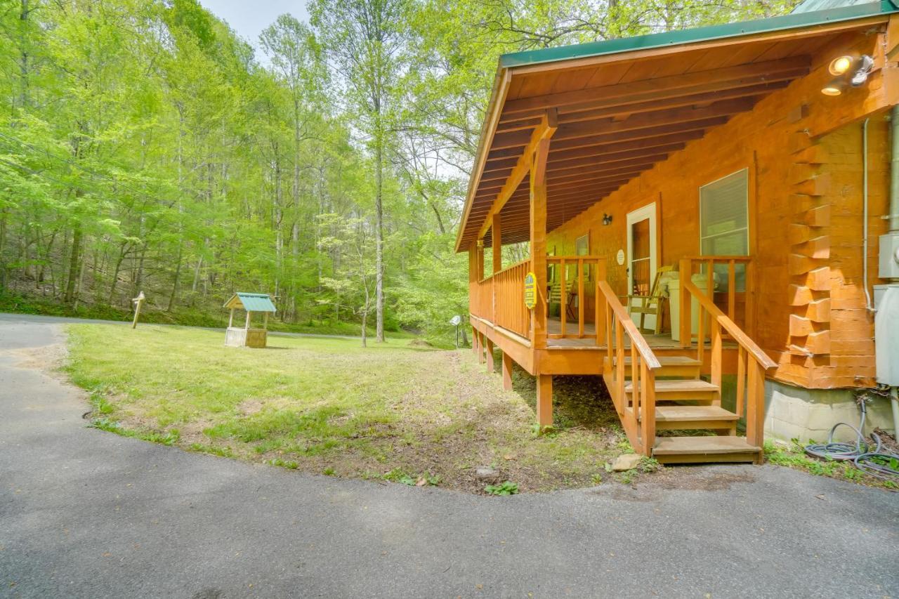 Cabin With Hot Tub About 6 Mi To Downtown Gatlinburg! Ngoại thất bức ảnh